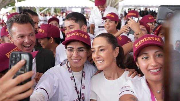 Encabeza Claudia asamblea de salud