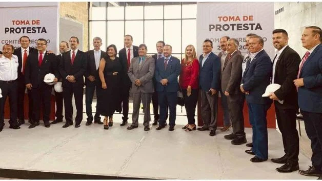 Toma protesta nueva directiva de la CMIC