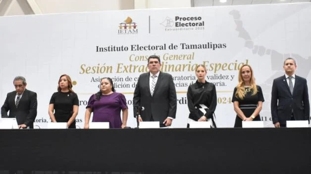 Entregan constancias al nuevo Poder Judicial