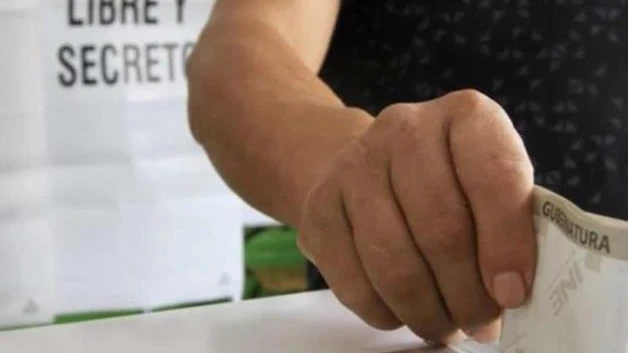 Morena y PAN pelean Veracruz y Durango