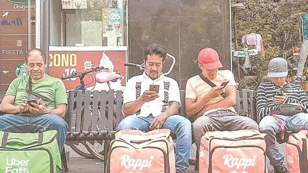 Formalizan protección a empleados repartidores