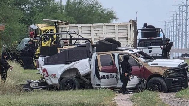 Mueren policías en un accidente