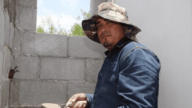Afectan altas temperaturas a la población