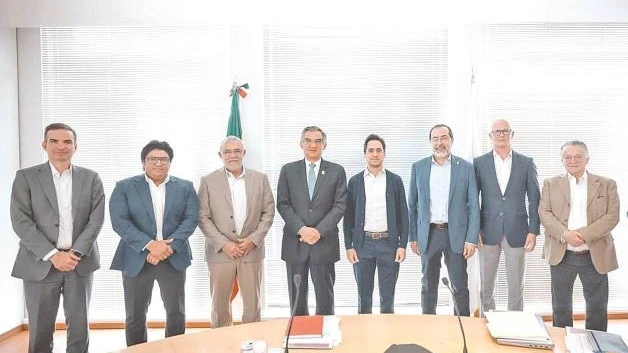 Gestiona Américo recursos para las obras estratégicas