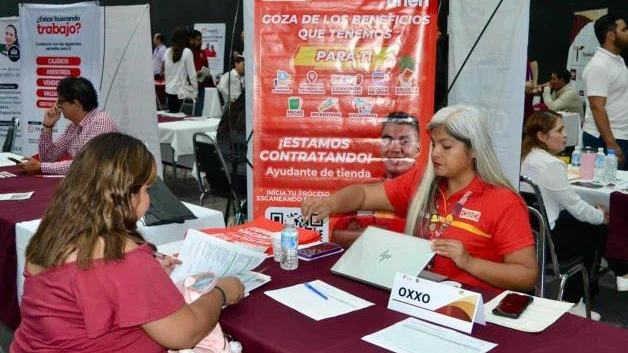Bajan efectividad ferias del empleo