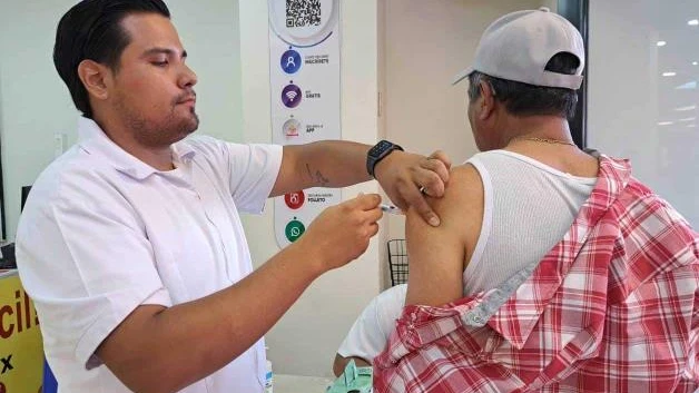 Avanza Vacunación Intensiva