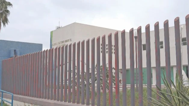 Pese a corte de energía eléctrica operó Hospital Materno Infantil