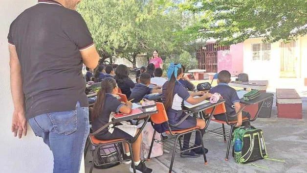 Aprenden a pleno sol 300 estudiantes
