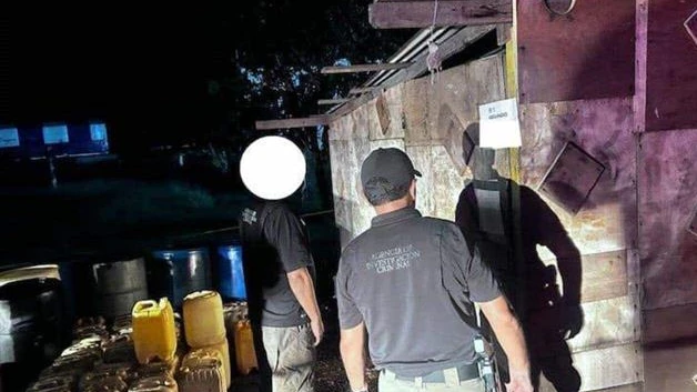 Aseguran 6,400 litros de huachicol