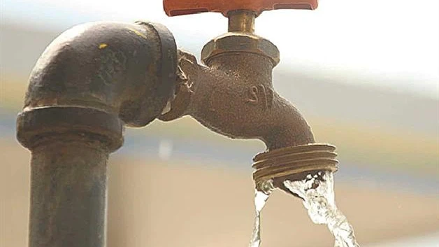 No pagan agua el 50% de usuarios