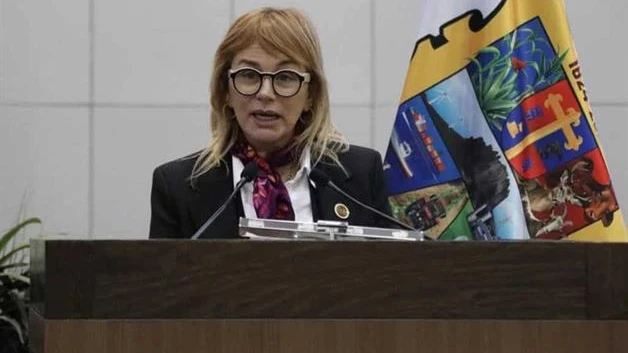 Proponen prisión previo al parto