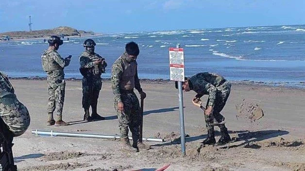 Invaden americanos playa en Matamoros