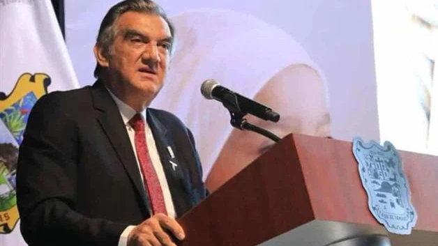Becas para que médicos se queden en Tamaulipas