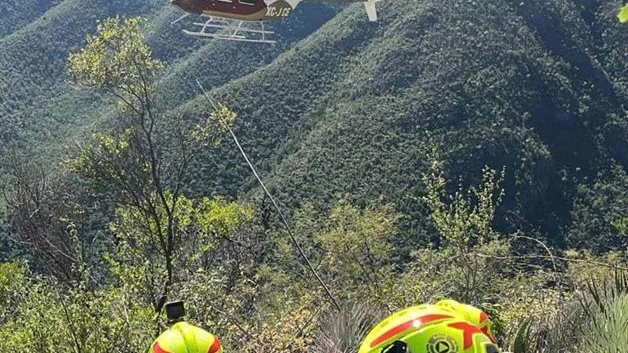 Lo rescatan en helicóptero