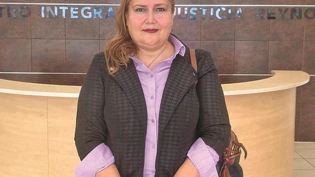 Empleada acusa a maquila de alterar su expediente