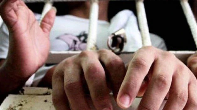 Analizan ajustes legales para proteger menores