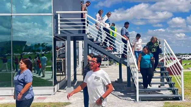Plantean reducir jornada laboral a los burócratas