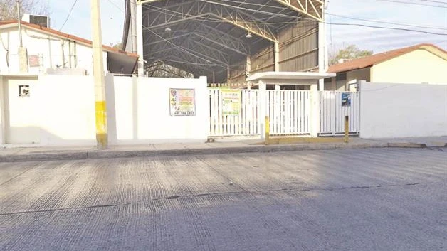 Piden a SET no sancione a escuelas que cerraron