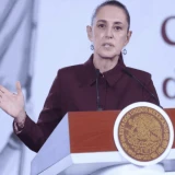 Sheinbaum ofrece apoyo de México a Colombia tras sismo de 7.4