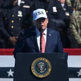 Trump enfrenta reclamos por archivos de Arabia Saudita en ceremonia del 11-S