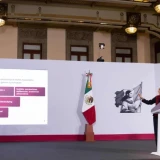 Claudia Sheinbaum va contra contenidos nocivos en redes