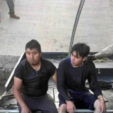 Imparable cruce de migrantes en el rio Bravo entre Laredos
