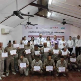 Certifican laboralmente a internos del CEDES Laredo