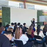 Cambian especialistas la narrativa sobre el suicidio