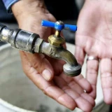 Se generalizan quejas por cortes constantes de agua