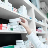 Sheinbaum: 78 mil medicos buscan atender consultorios