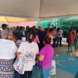Larga espera por fallas en Banco del Bienestar