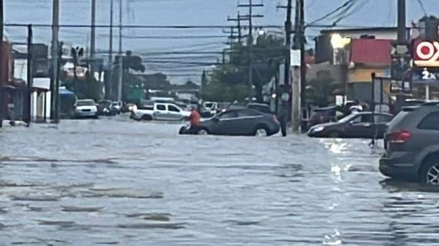 Pausa lluvia; siguen colonias anegadas