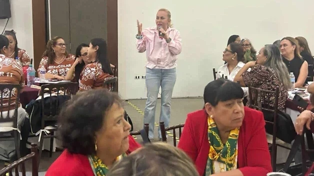 Capacitan a maestros en uso de IA en preescolar