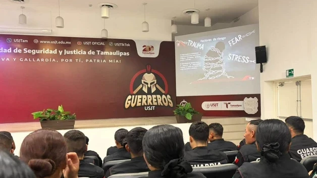 Llevan prevención del suicidio a corporaciones policiacas