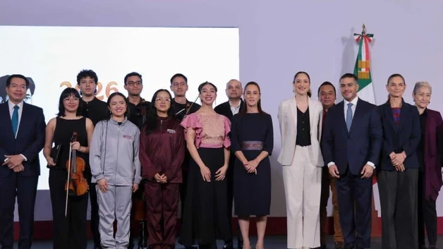 Busca Sheinbaum frenar violencia en redes digitales