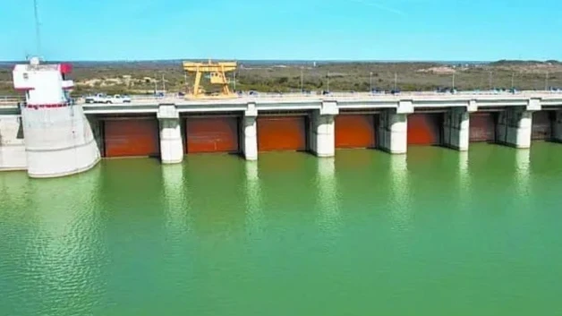 A 11 dias, sigue en suspenso trasvase de agua de El Cuchillo