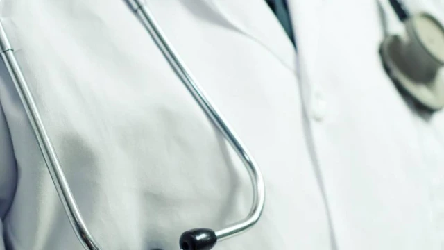 Rezagada infraestructura médica privada estatal