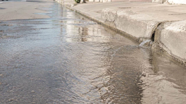 Persiste desabasto de agua potable en ciudad