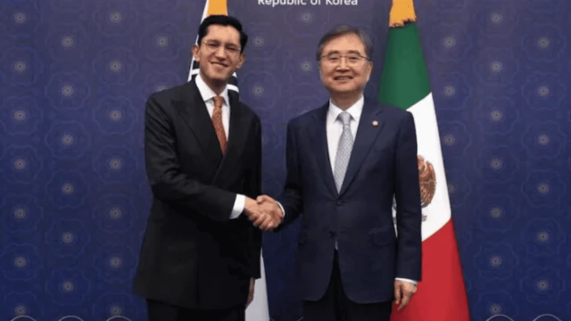 Velasco gestiona visita a México de presidente de Corea del Sur
