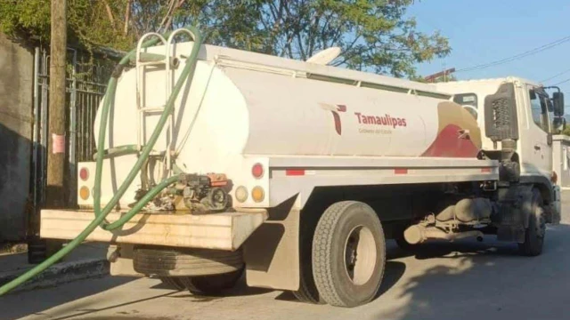 Cuesta millones llevar agua en pipas: Capset