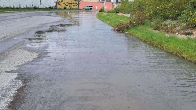 El agua, drenaje y calles: la prioridad