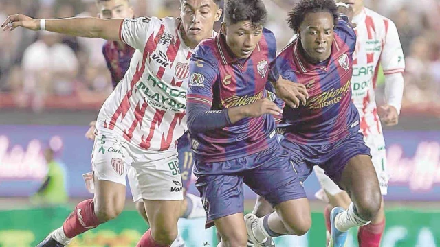 Debutan como locales