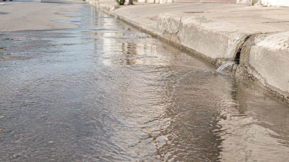 Persiste desabasto de agua potable en ciudad