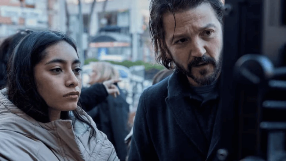 Diego Luna competirá por primera vez como director