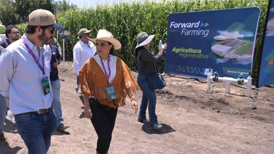 Senadora Olga Sosa impulsa la innovación para el campo