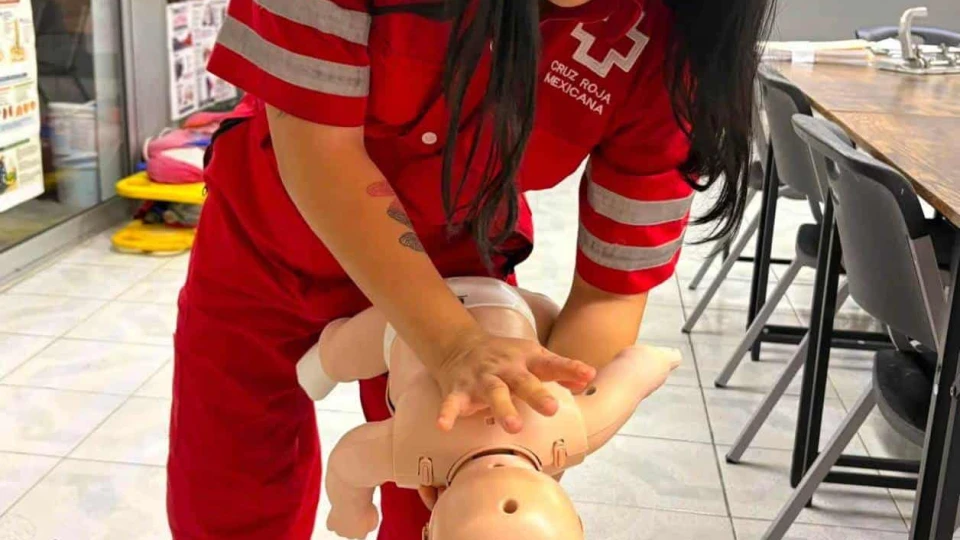 Capacitan para atender emergencias infantiles