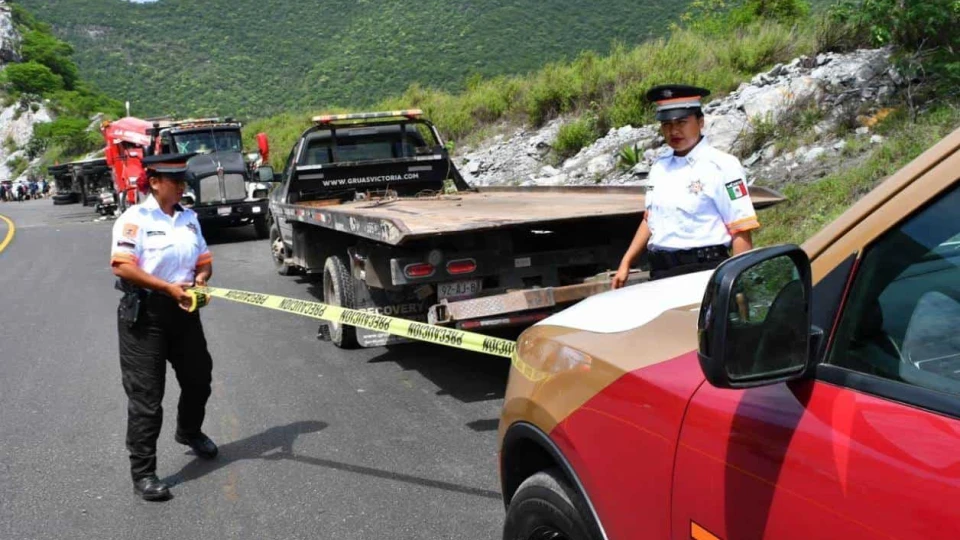 Refuerza Tránsito Estatal operativos de prevención en vacaciones