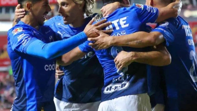 Cumple Rayados; vence al Necaxa