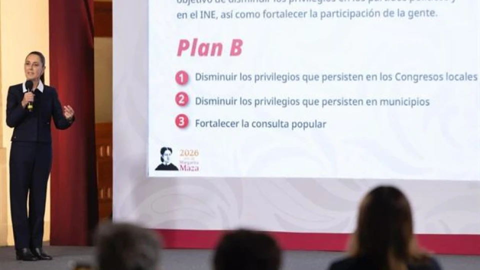 Plan B plantea recorte a congresos