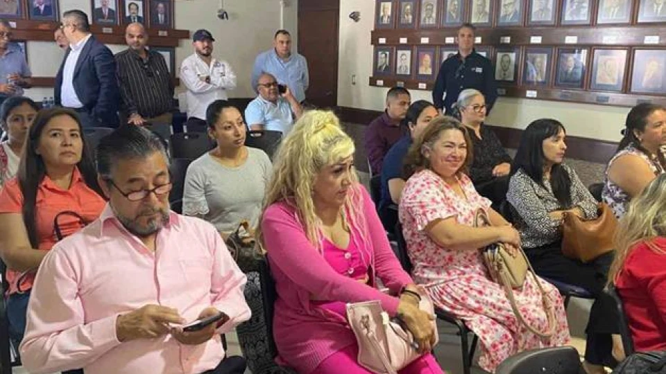 Va Canaco Reynosa por cortinas arriba